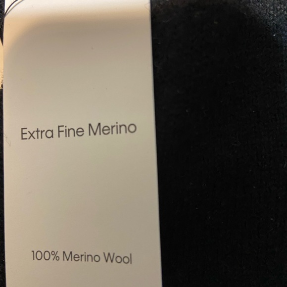 Mens brand new wool sweater. - Picture 3 of 3